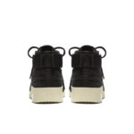 Sneaker AT8087-002