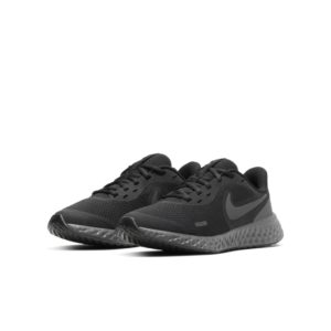 Nike Revolution 5 Older Kids’ Running Black (BQ5671-001)