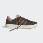 Sneaker BY9805
