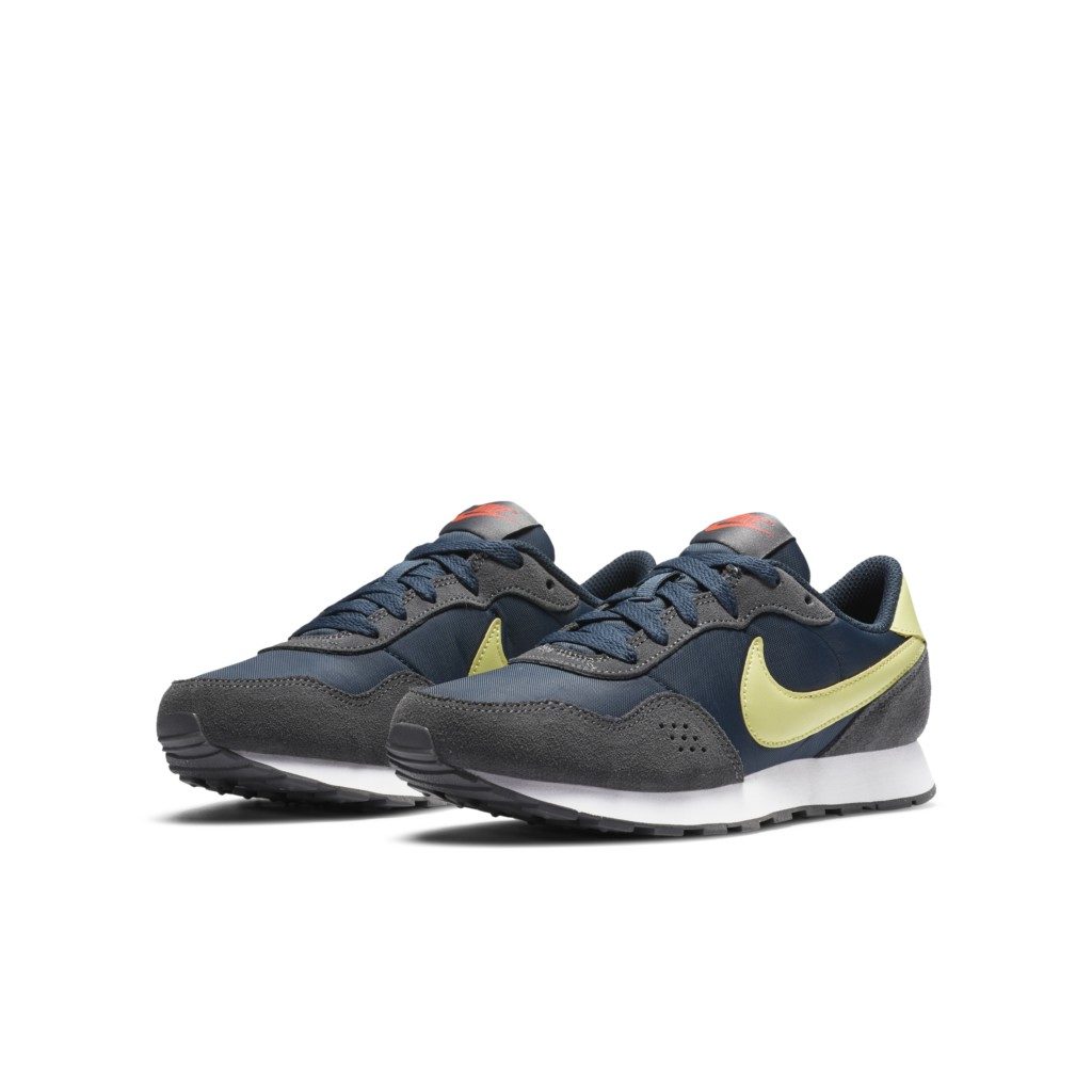 Nike MD Valiant Older Kids’ Blue (CN8558-400)
