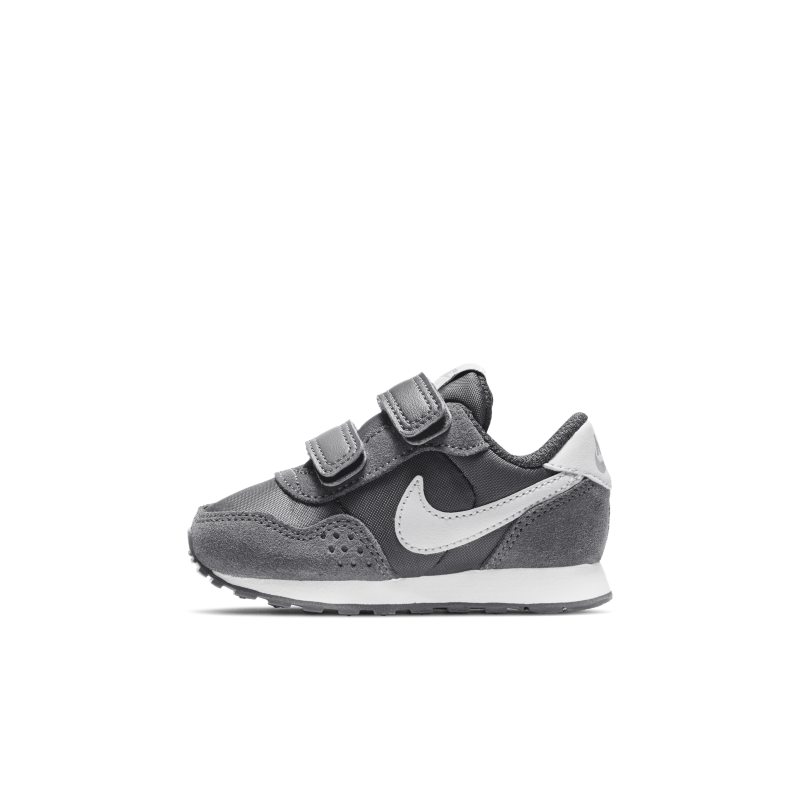 Sneaker CN8560-001