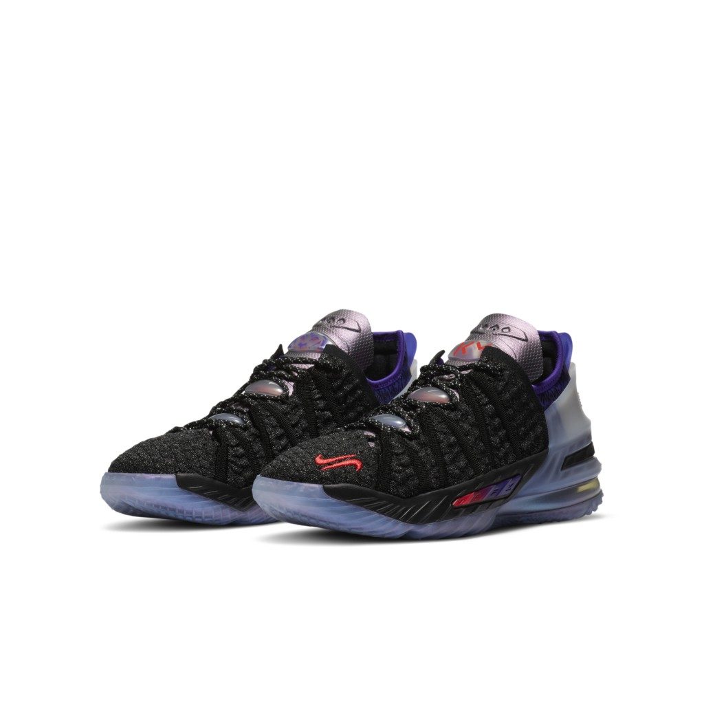 LeBron 18 NRG Older Kids’ Basketball Black (CT4677-001)
