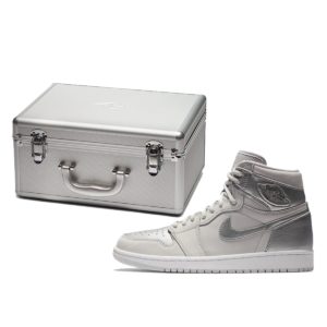Jordan 1 Retro High CO Japan Neutral Grey (Suitcase) Neutral Grey/Metallic Silver-White (DA0382-029)