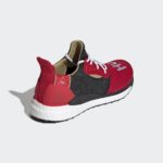 Sneaker EE8701
