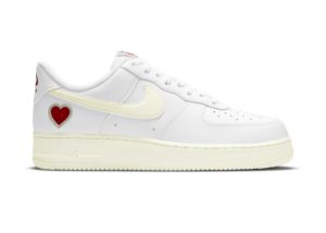 Nike Air Force 1 Low Valentines Day (2021) White/Cream/Red (DD7117-100)