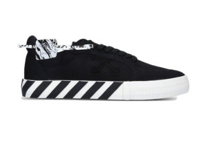 OFF-WHITE  Vulc Low Double Black FW20 Black (OMIA085E20FAB0011010)
