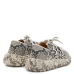 Sneaker 24307