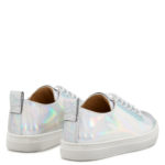 Sneaker 25204