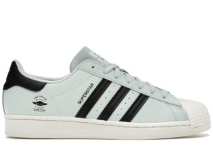 adidas Superstar Star Wars The Mandalorian The Child Linen Green/Core Black/Cream White (GZ2751)