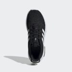 Sneaker EE8131