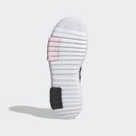 Sneaker EE8131