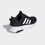 Sneaker EE8131