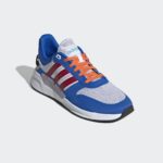 Sneaker EG3018