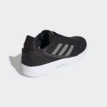 Sneaker EG3693