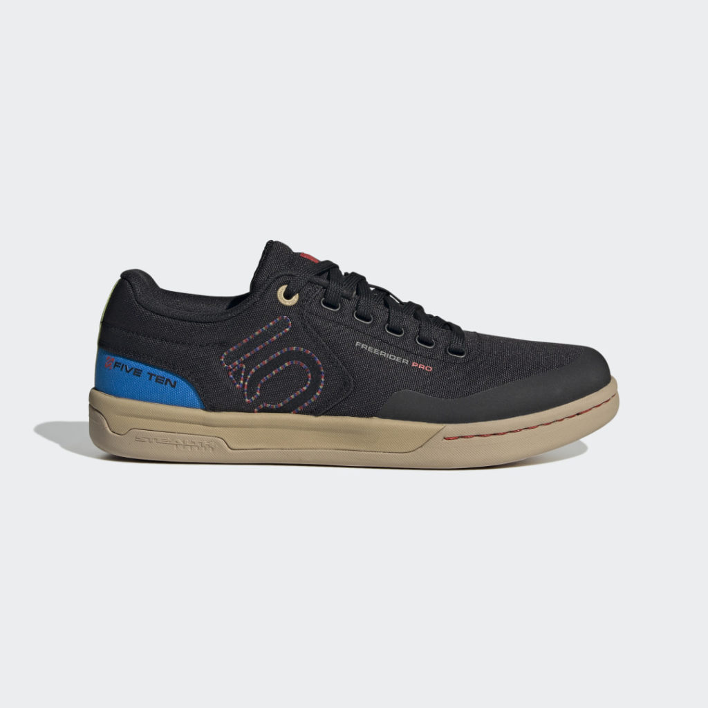 Sneaker GZ1932