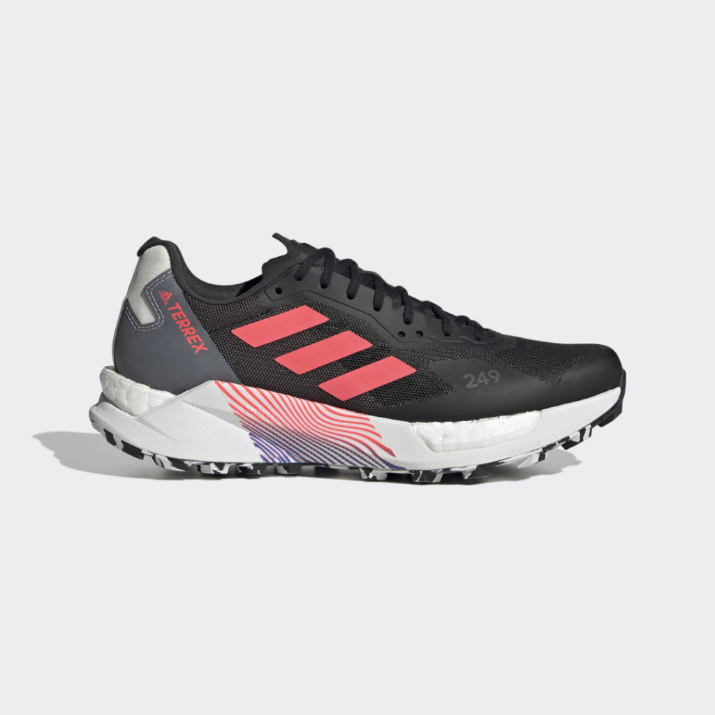 Sneaker GZ9037