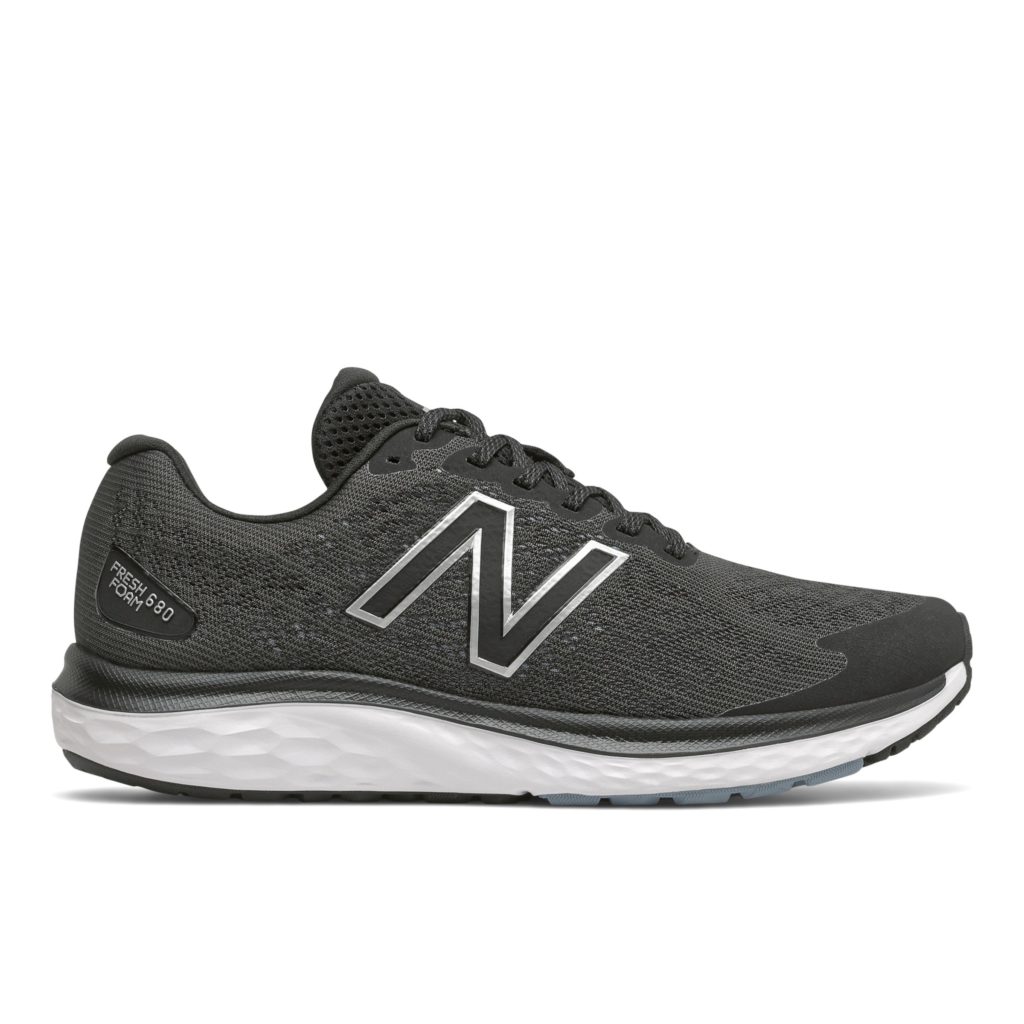 Sneaker M680LB7