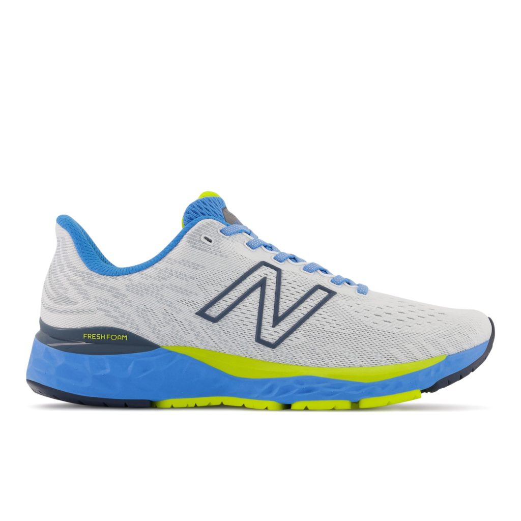 Sneaker M880W11