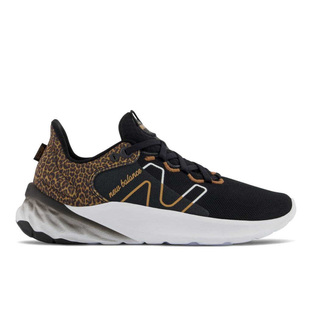 New Balance New Balance Black/White/Brown (WROAVBC2)