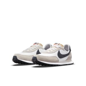 Nike Waffle Trainer 2 Older Kids’ White (DC6477-100)