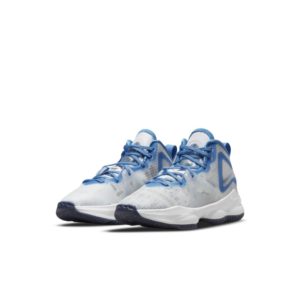 LeBron 19 Younger Kids’ White (DD0421-100)
