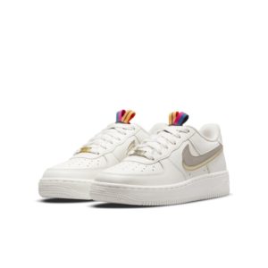 Nike Air Force 1 LV8 Older Kids’ Black (DH9595-001)