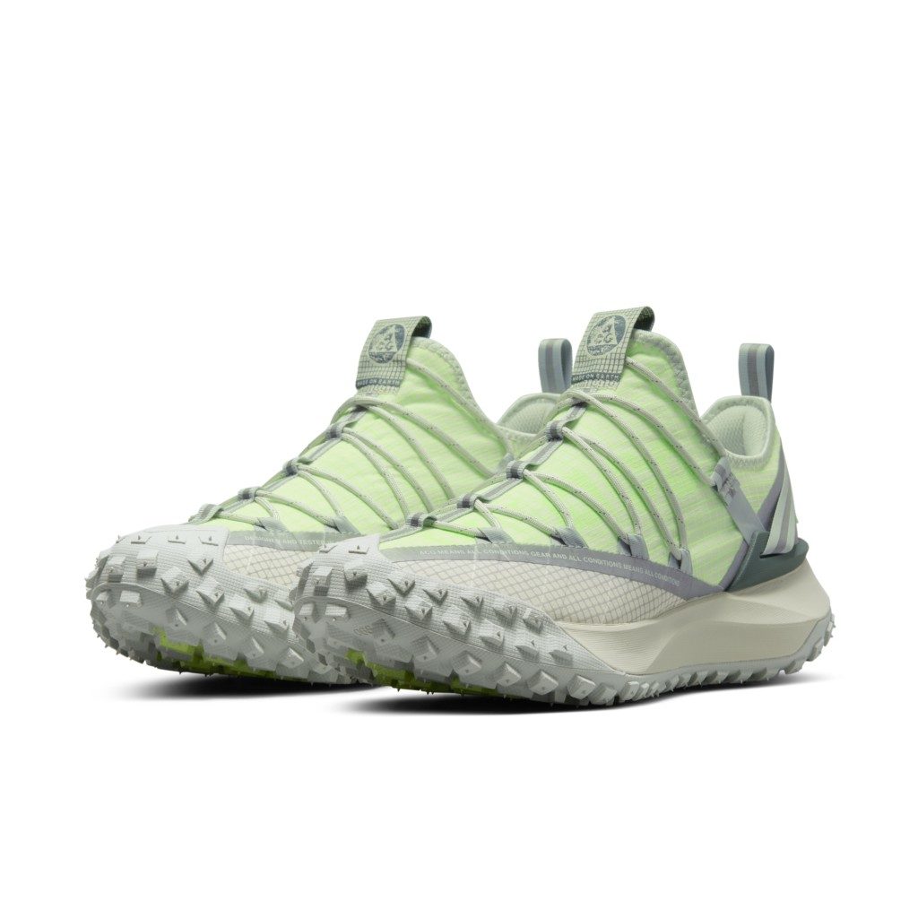Sneaker DJ4030-001