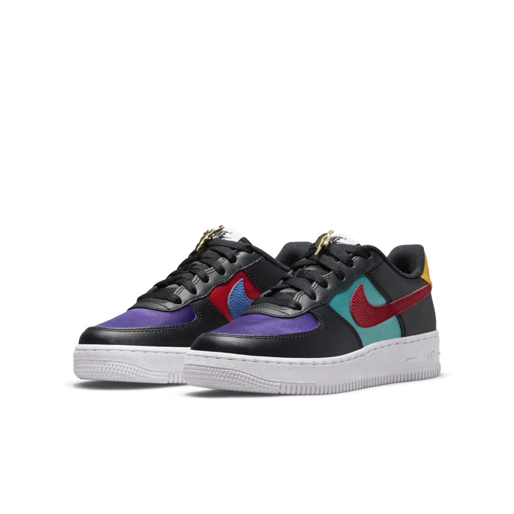 Nike Air Force 1 LV8 EMB Older Kids’ Black (DN4178-001)