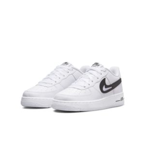 Nike Air Force 1 Older Kids’ White (DR7889-100)