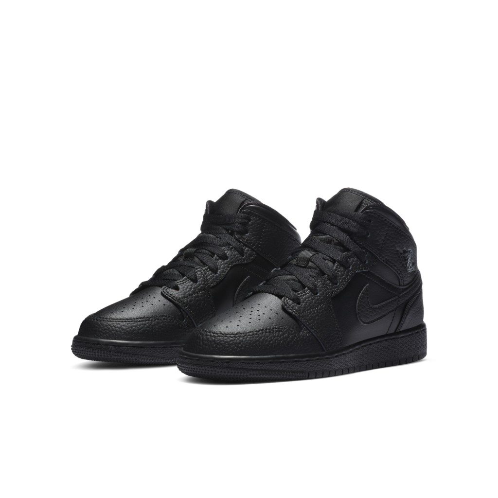 Jordan 1 Mid Older Kids’ Black (554725-091)