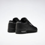 Sneaker AR3168