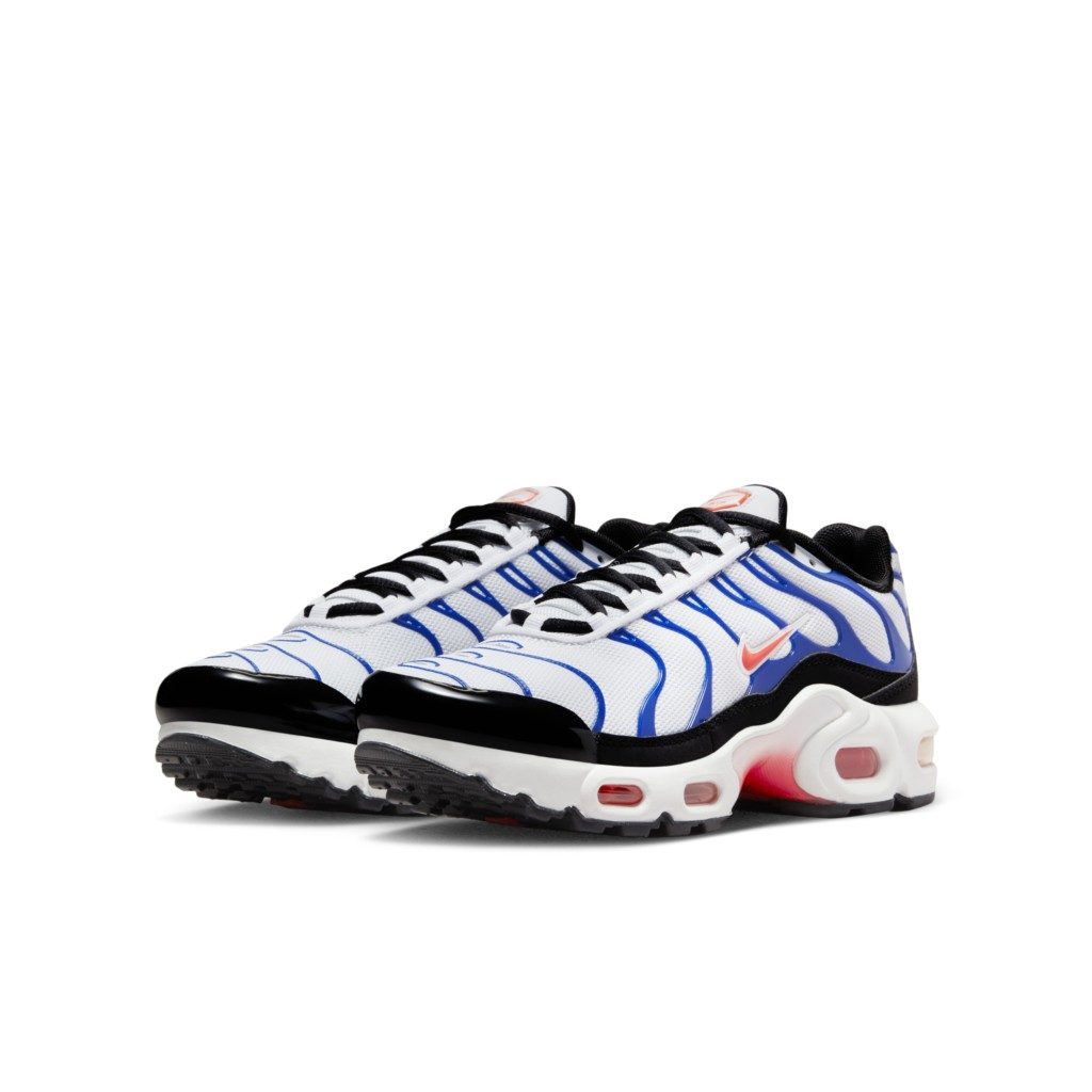 Nike Air Max Plus Older Kids’ White (CD0609-107)