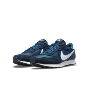 Nike MD Valiant Older Kids’ Blue (CN8558-405)