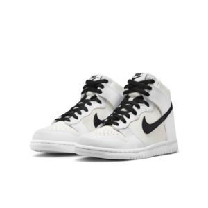 Nike Dunk High Older Kids’ White (DB2179-108)