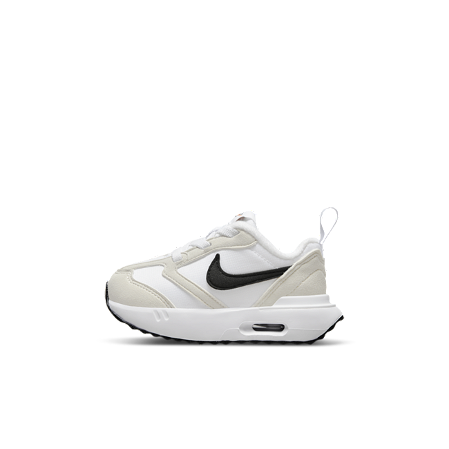 Sneaker DC9319-102