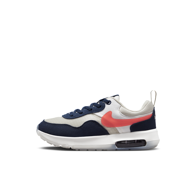 Sneaker DH9389-004
