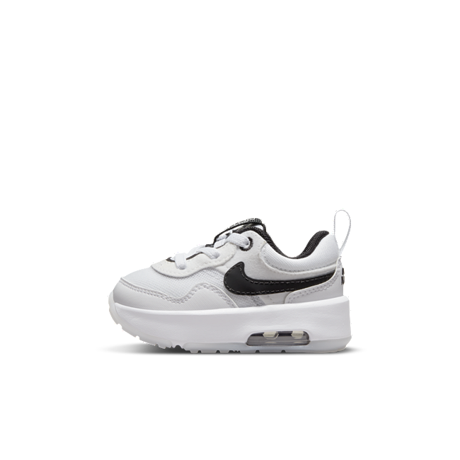Sneaker DH9390-100