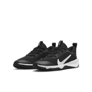 Nike Omni Multi-Court Older Kids’ Indoor Court Black (DM9027-002)