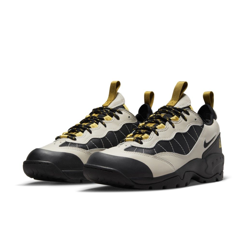 Sneaker DO9332-001