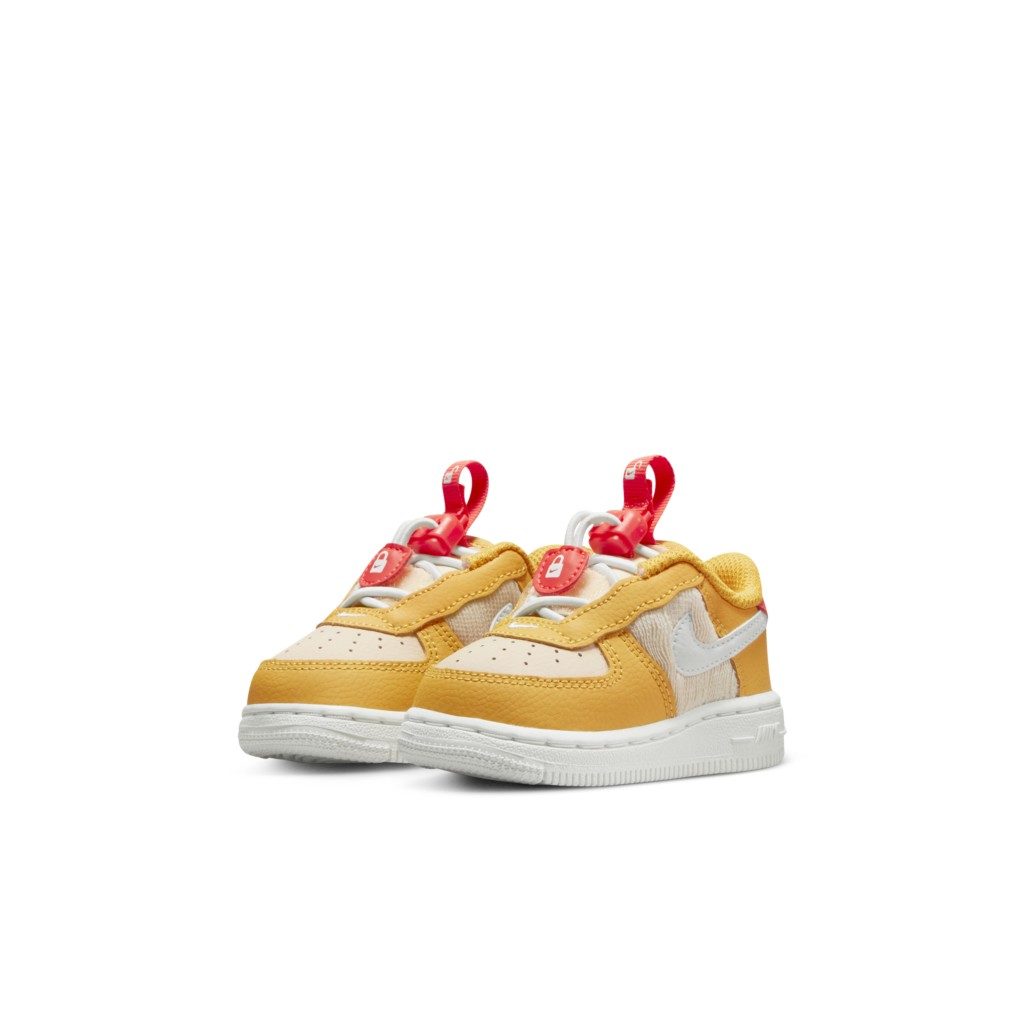 Nike Air Force DQ0366-700