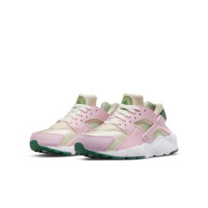Nike Huarache Run SE Older Kids’ Pink (DQ0517-600)