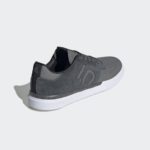 Sneaker EF7179