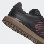 Sneaker EG4614