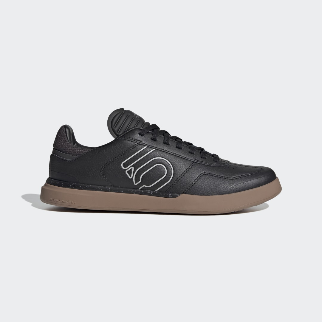 Sneaker EH2401