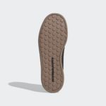 Sneaker EH2401