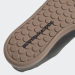Sneaker EH2401