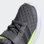 Sneaker FV4036