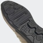 Sneaker FV9977