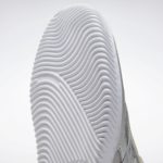 Sneaker FW9964