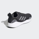 Sneaker FZ1983